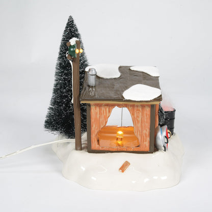 National Lampoon's Christmas Vacation Griswold Sled Shack Lit Building