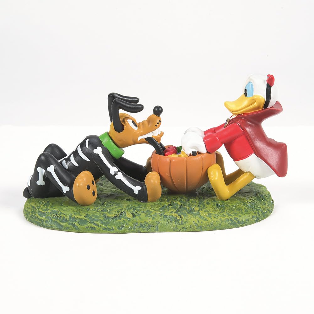 Disney Village Halloween Accessories Donald and Pluto's Tussle Figurine, 2.25 Inch, Multicolor