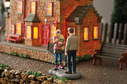 Harry Potter Village Accessories Luna Seeing Wrackspurts Figurine, 2.95 Inch, Multicolor