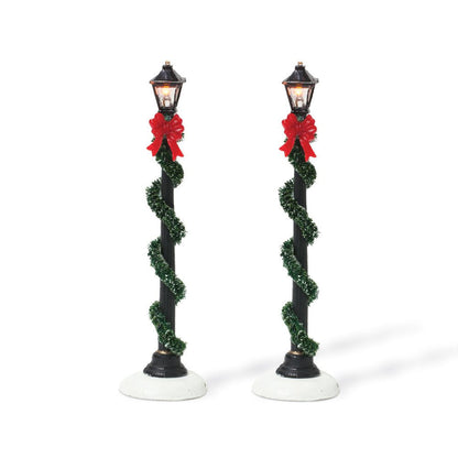 Village Small Town Street Lamps Accessory Figurine
