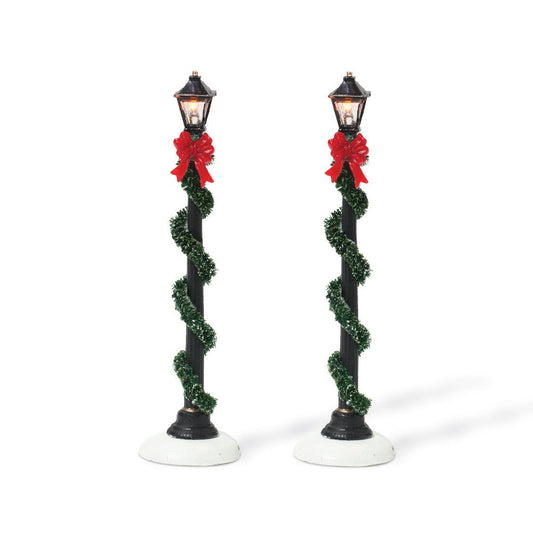 Village Small Town Street Lamps Accessory Figurine