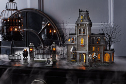 Halloween Accessories for Village Collections Mini Spooky Wrought Iron Gate Lit Figurine, 4,53 Inch, Multicolor
