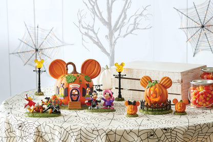 Disney Village Halloween Mickey Mouse Pumpkintown House Lit Building, 5.83 Inch, Multicolor