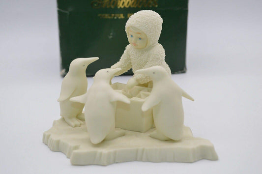 Snowbabies Helpful Friends Figurine #7982 - 0