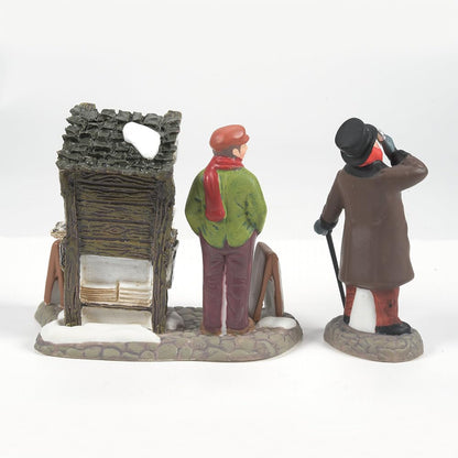 Dickens' Village London Newspaper Stand Accessory Figurine (Set of 2) , 3.2 Inch