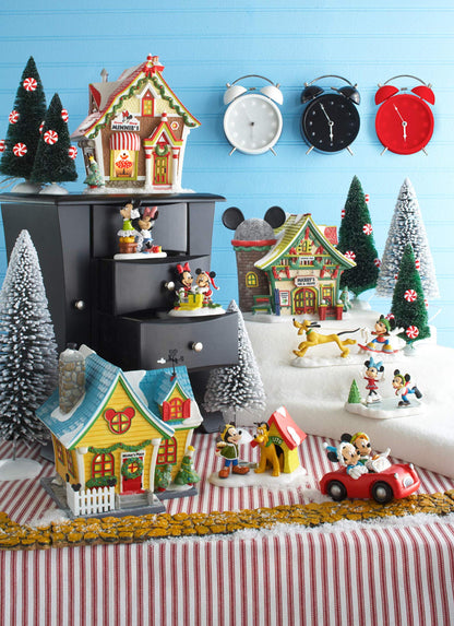 Disney Village Mickey and Minnie Ice Skating Accessory Figurine