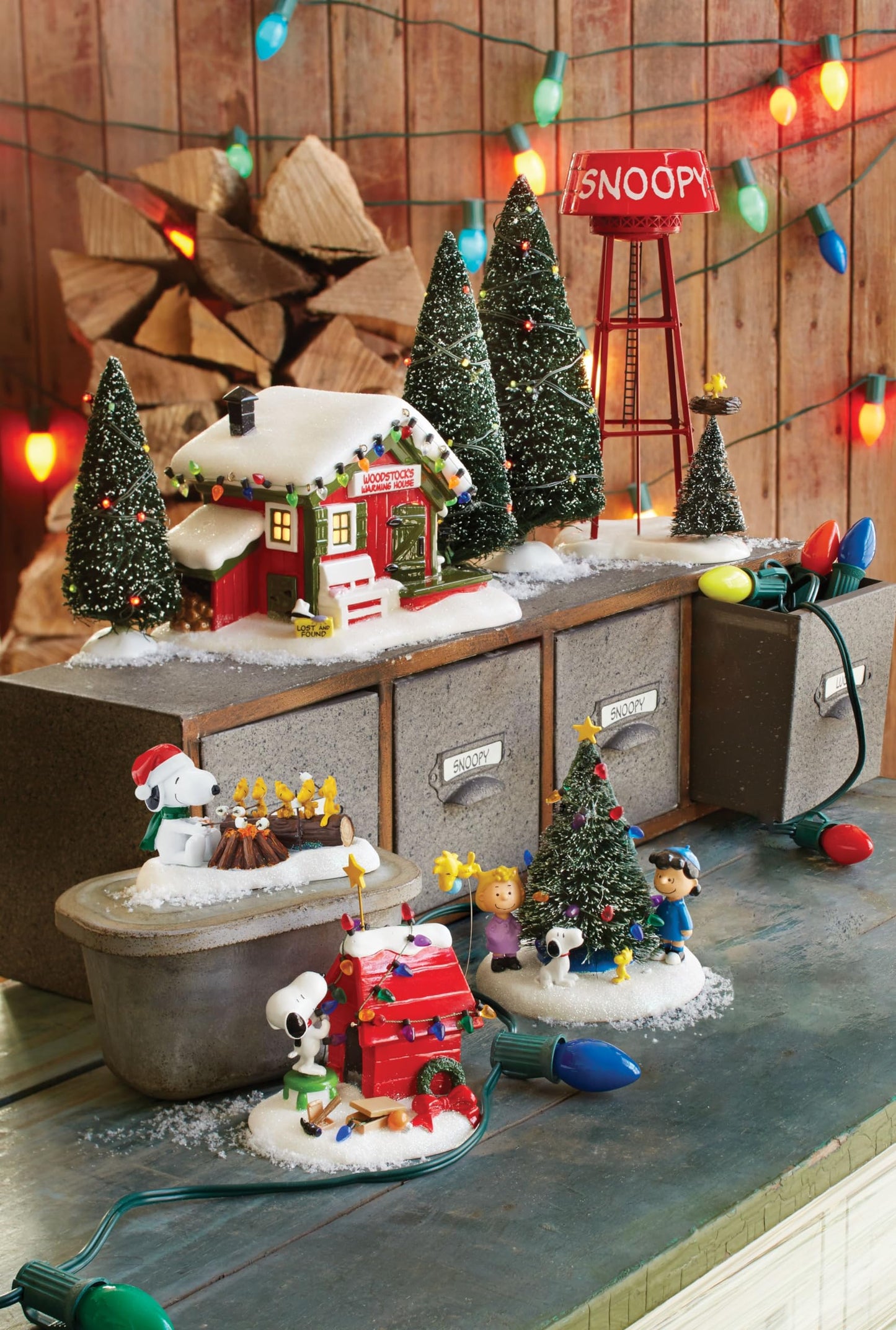 Peanuts Village O' Christmas Tree Accessory Figurine,Green