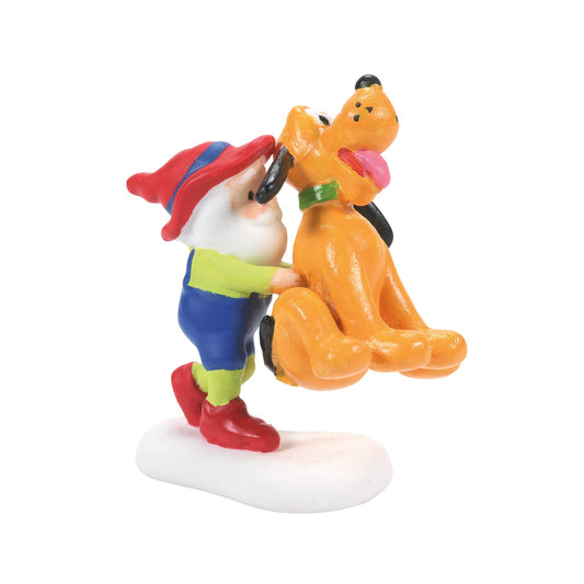 North Pole Disney Village Accessories a Huggable Christmas Figurine, 1.77 Inch, Multicolor
